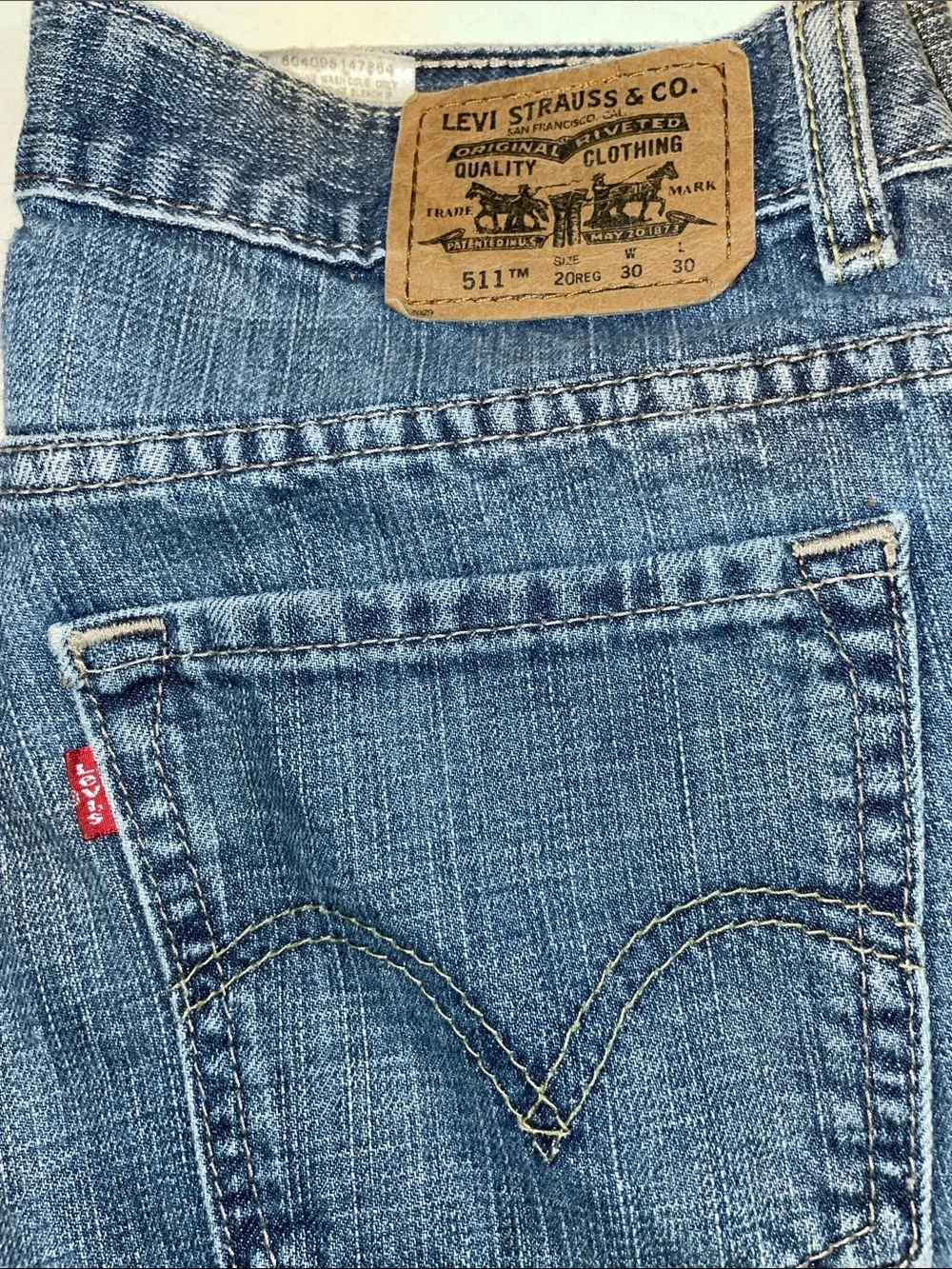 Levis men’s authentic